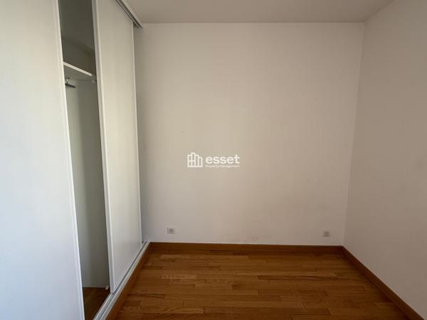 Location Appartement 5 pièces 115 m² - Levallois-perret 92300