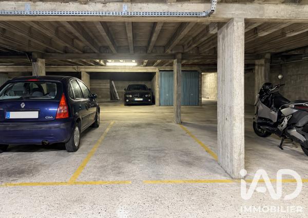 Parking à vendre 12 m² Paris 15