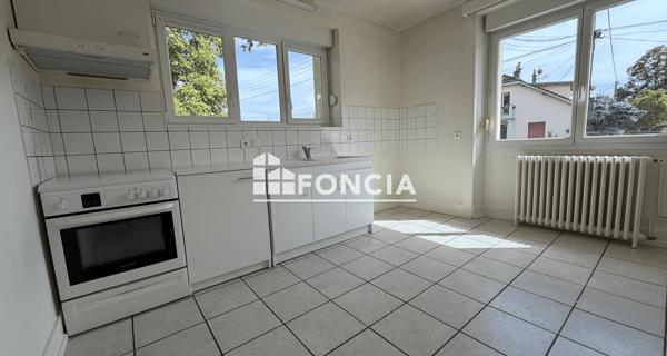 Location Maison 6 pièces 97.9 m² - Besançon 25000