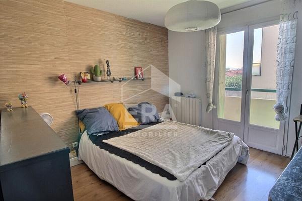Appartement Clermont-ferrand 3 pièce(s) 85.73 m2