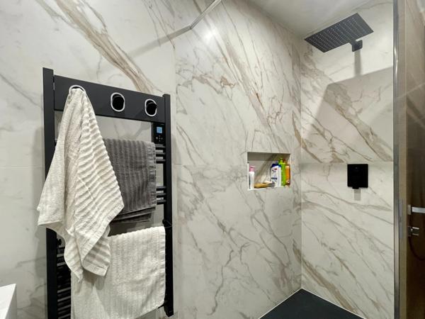 Appartement en rez-de-jardin, au calme, rénové