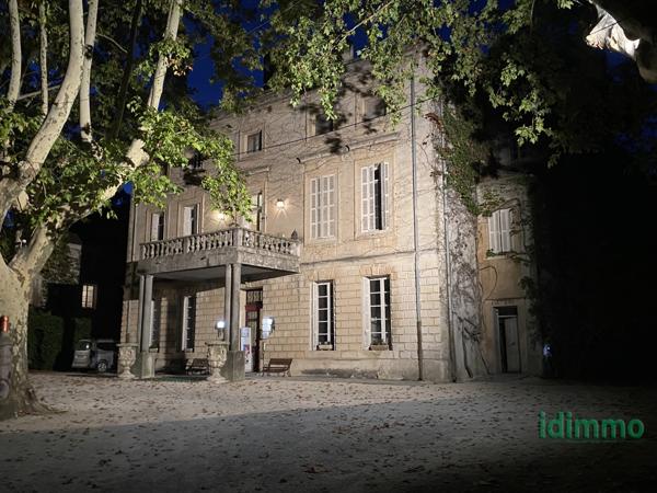 Château aux portes de la Drôme Bollène (84500)