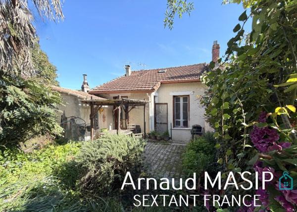 PAVILLON 2 CHAMBRES, BALCONNET, JARDIN PRIVATIF, QUARTIER CALME PROCHE COMMODITES