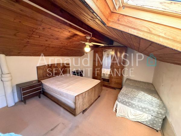 PAVILLON 2 CHAMBRES, BALCONNET, JARDIN PRIVATIF, QUARTIER CALME PROCHE COMMODITES