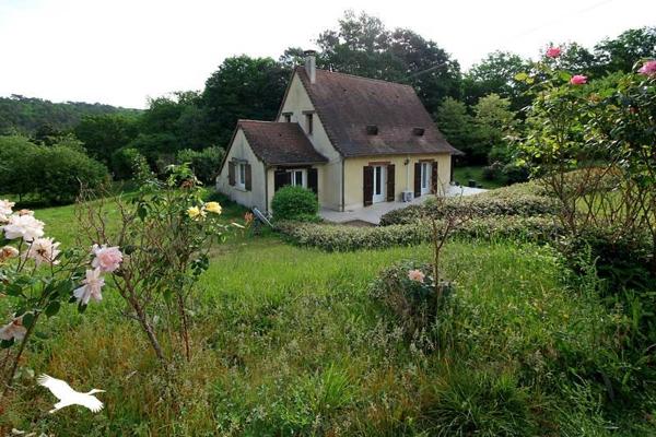 Maison à vendre 182 000 € Saint-Astier 5 p 100 m² DPE C