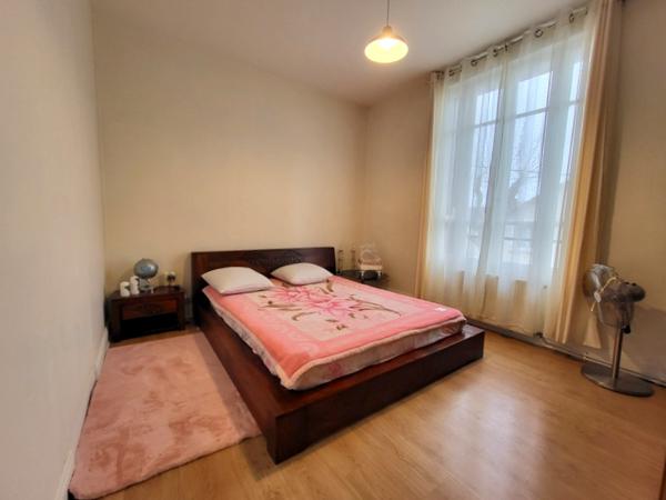 Cusset (03300) A VENDRE, MAISON A CUSSET 176 M2 HABITABLES, 1 GARAGE, 1 JARDIN, 1 SOUS-SOL