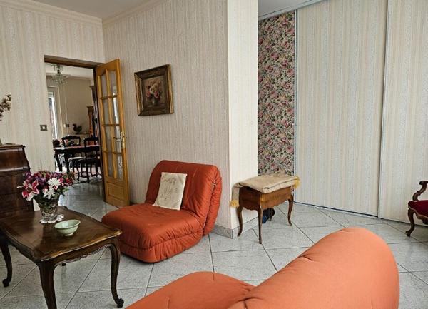 Appartement à vendre    2 pièces •  Saint-Étienne