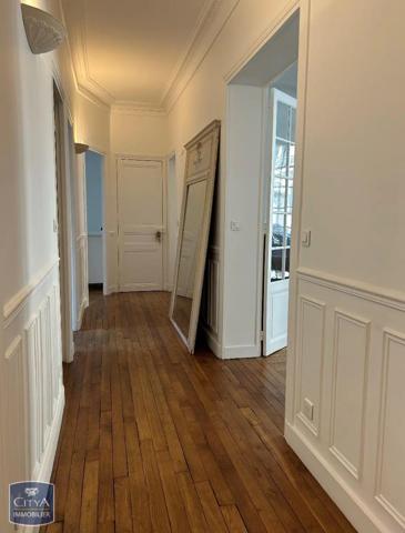 Appartement à louer 4 pièces 81.07m²