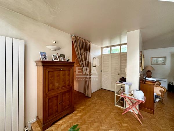 Maison d'architecte 4 faces sur sous sol - Piscine - Perpignan