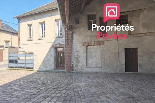 Immeuble Villers Cotterets 10 pièce(s) 240m2 et 300m2