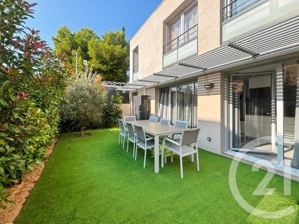 Appartement T5 à vendre  5 pièces - 110,68 m2 BANDOL - 83