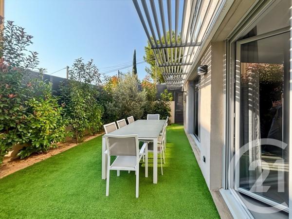 Appartement T5 à vendre  5 pièces - 110,68 m2 BANDOL - 83