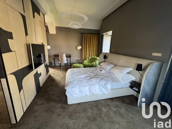 Maison à vendre 20 pièces 670 m² Thoiry