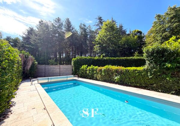 Maison 6 pièce(s) 4 chambre(s) 159 m²