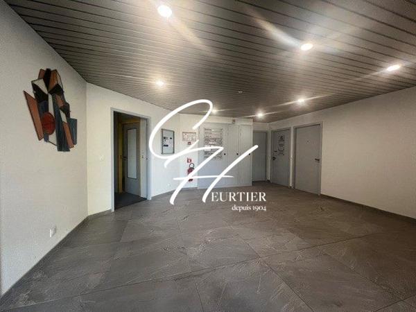 LOCAL A LOUER - Rare sur Crolles