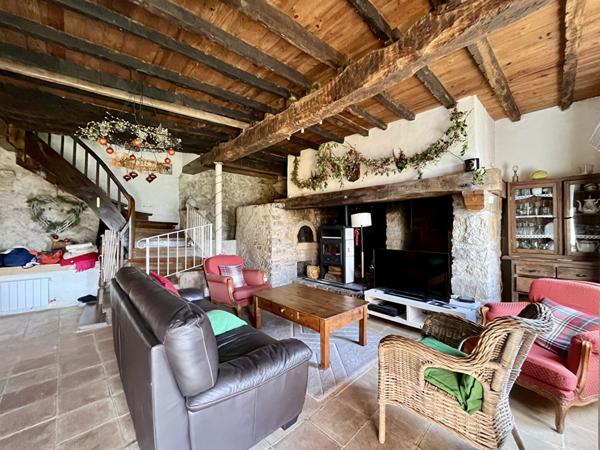 Maison de charme avec vue imprenable sur les Pyrénées Leychert (Ariège)