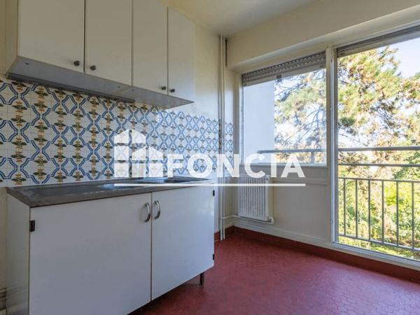 À vendre Studio 30 m² - Antony 92160