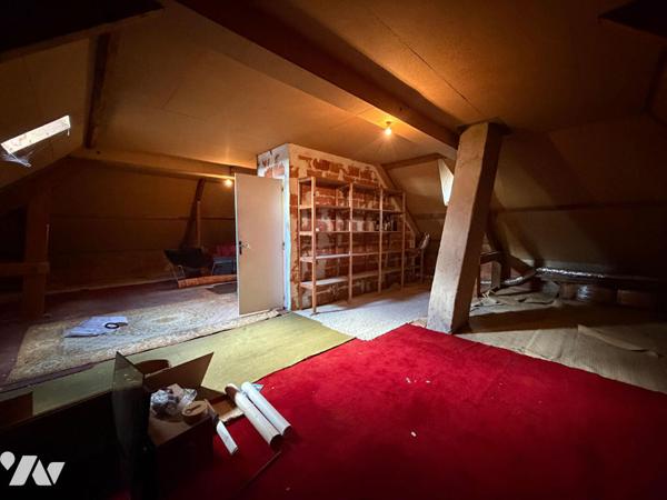 MAISON BOURG DE LAILLE !