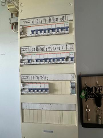 Maison à vendre 5 chambres - vie de plain-pied - jardin 1200m² - à 3 minutes de Doué-la-Fontaine