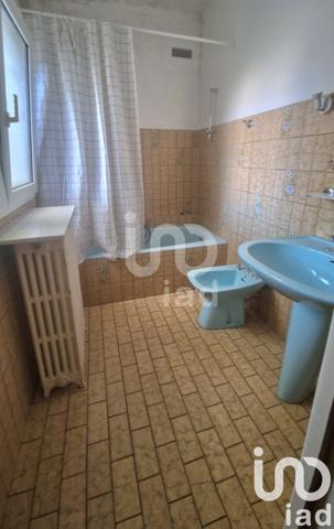 Maison de ville 4 pièces de 107 m² à Nîmes (30000)