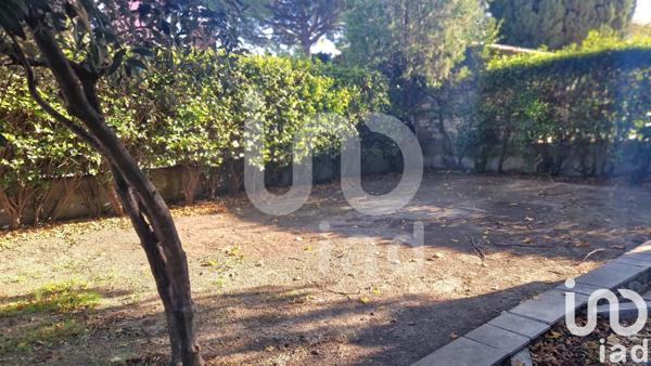 Maison de ville 4 pièces de 107 m² à Nîmes (30000)