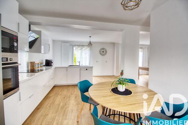 Maison à vendre 6 pièces 208 m² Magny-en-Vexin