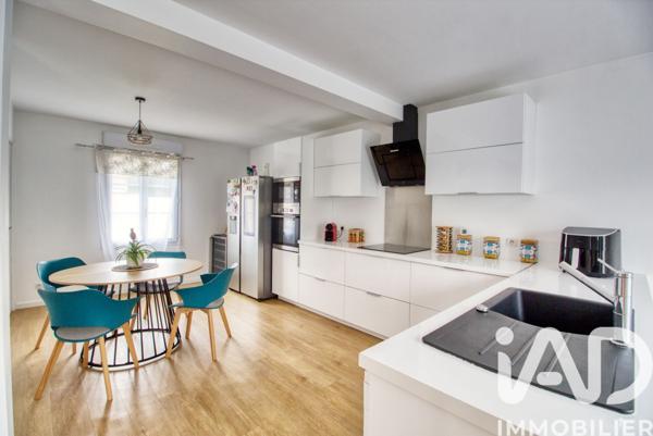 Maison à vendre 6 pièces 208 m² Magny-en-Vexin