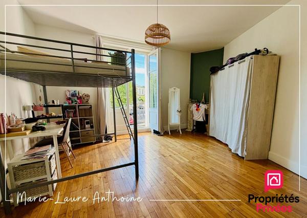 Appartement Bourg-en-bresse 5 pièce(s) 214.75 m2