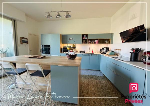 Appartement Bourg-en-bresse 5 pièce(s) 214.75 m2