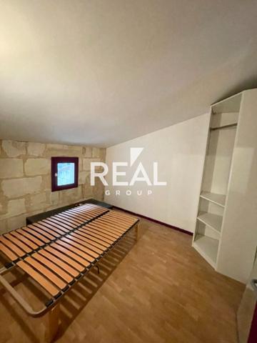 Appartement 1 pièce de 33 m² à vendre à Bordeaux – Capucins / Victoire