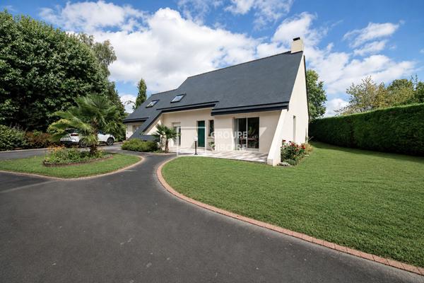 Maison T5 à vendre LA MEZIERE - 125 m² (réf : DBT26650E)