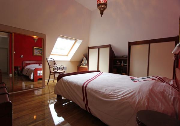 UN SUPERBE DUPLEX AVEC VUE SUR L'ODET, ASCENSEUR & GARAGE. - A QUIMPER Quimper CENTRE