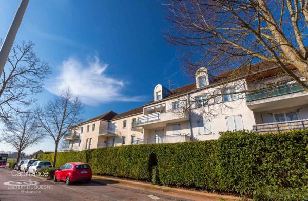 LONGVIC SUPERBE T4 DE 82.75 M2 AU DERNIER ETAGE