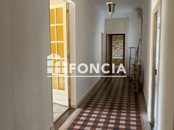 Location Local commercial 3 pièces 128 m² - 1-3 RUE HENRI FABRE Avignon 84000