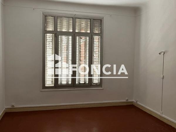 Location Local commercial 3 pièces 128 m² - 1-3 RUE HENRI FABRE Avignon 84000