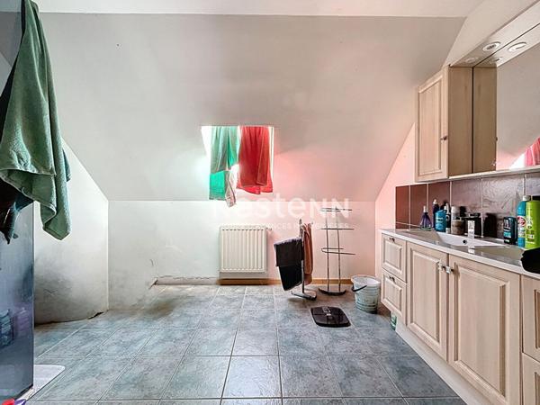 Pavillon traditionnel de 159m² à vendre à Aniche - Un véritable havre de paix ! 3 chambres - grand jardin - sous-sol complet - Prix : 270 000euros