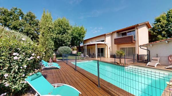 COLOMIERS PERGET Villa ARCHITECTE T7 272m² avec piscine et garage!