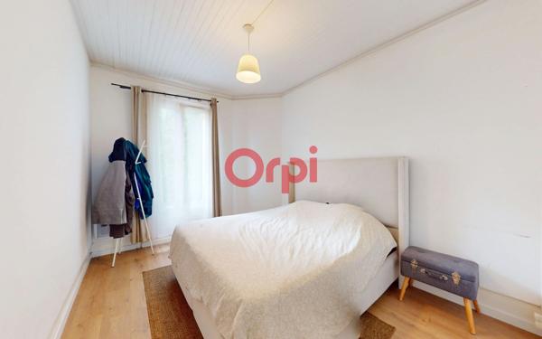 Appartement à vendre    2 pièces • 32,63 m2 Les Pavillons-sous-Bois