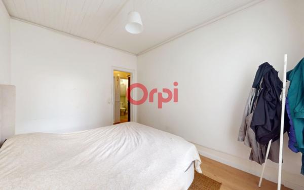 Appartement à vendre    2 pièces • 32,63 m2 Les Pavillons-sous-Bois