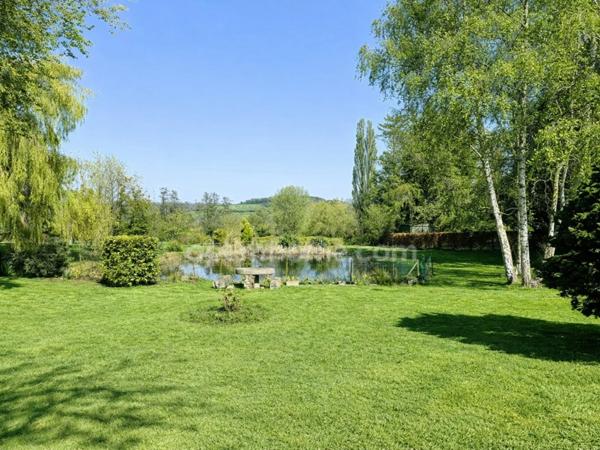 Élégante demeure bourgeoise du XIXᵉ – Parc paysager - Centre bourg- Saint-Julien-le-Faucon (14140)