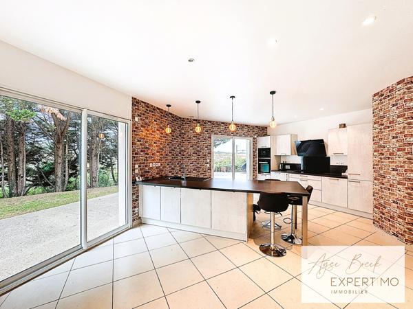 Ternay (69360) Ternay – Maison 5 chambres - 170 m² sur 1 028 m² de terrain clos, prestations complètes !