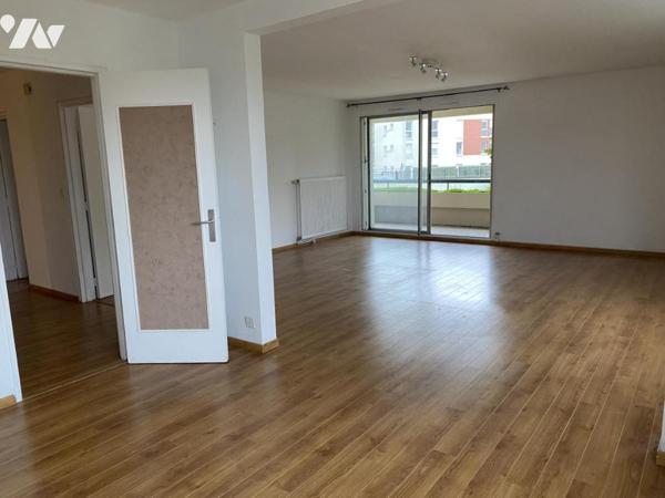 APPARTEMENT RESIDENCE CALME / TERRASSE / GARAGE