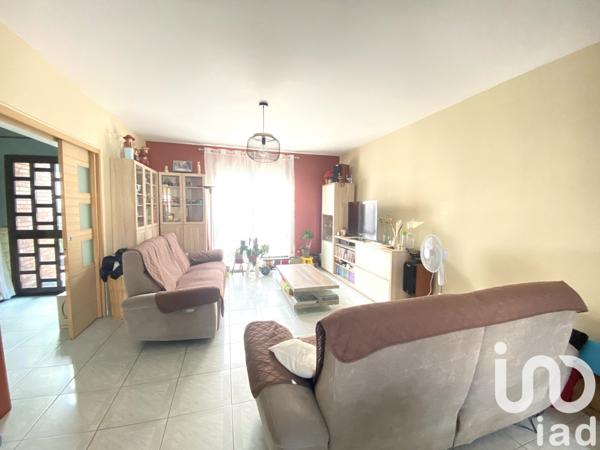 Maison traditionnelle 7 pièces de 200 m² à Villejuif (94800)