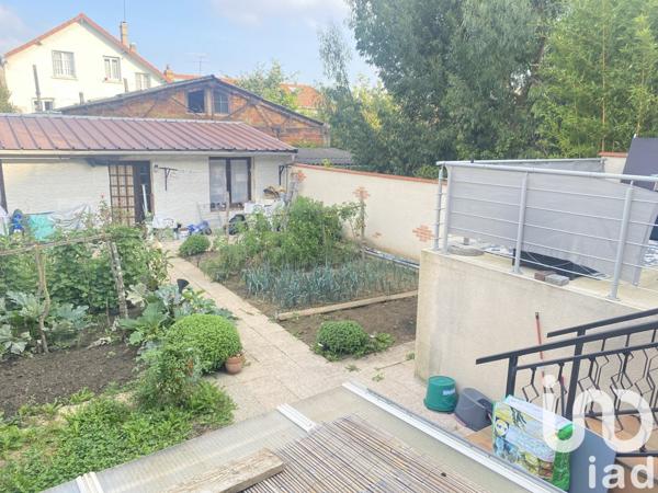 Maison traditionnelle 7 pièces de 200 m² à Villejuif (94800)