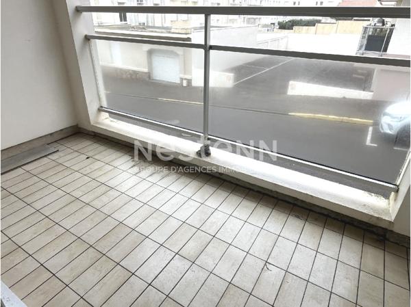 Appartement Les Sables D Olonne Les Présidents 1 pièce 32 m² terrasse vue latérale mer