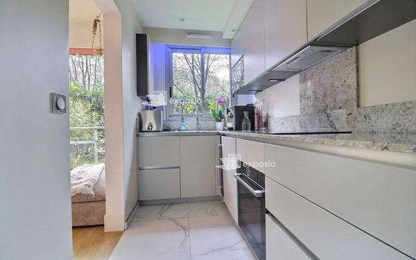 Appartement à vendre    3 pièces • 62,62 m2 Paris 19