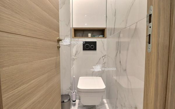 Appartement à vendre    3 pièces • 62,62 m2 Paris 19