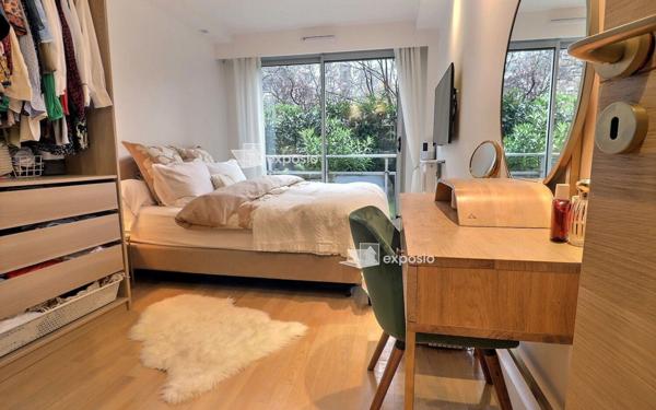Appartement à vendre    3 pièces • 62,62 m2 Paris 19
