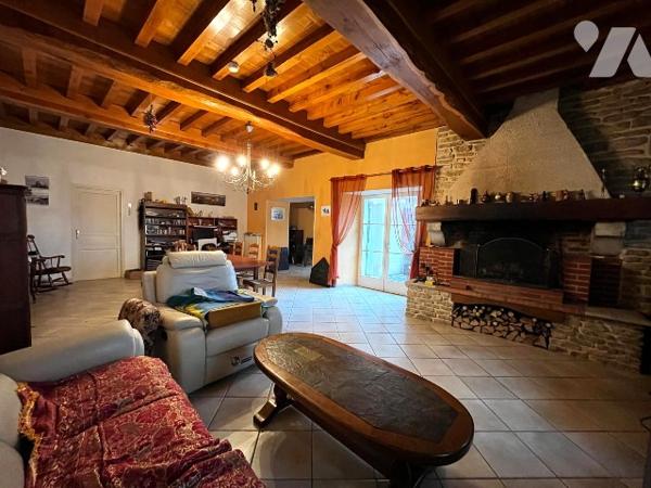 Maison 4 pièces, deux chambres à VAL D'ESNOMS