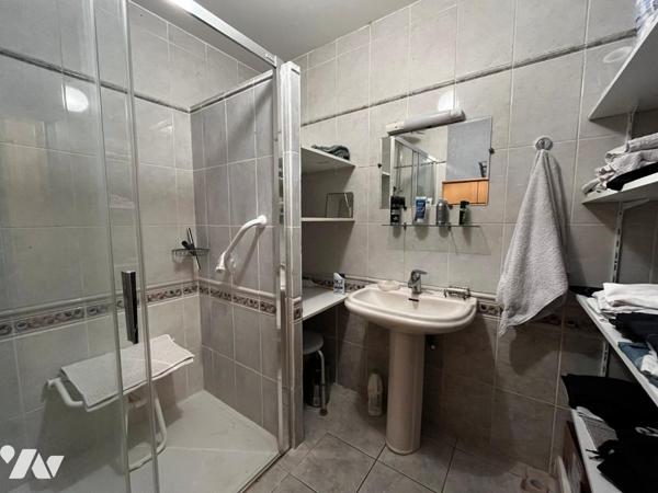 Maison 4 pièces, deux chambres à VAL D'ESNOMS